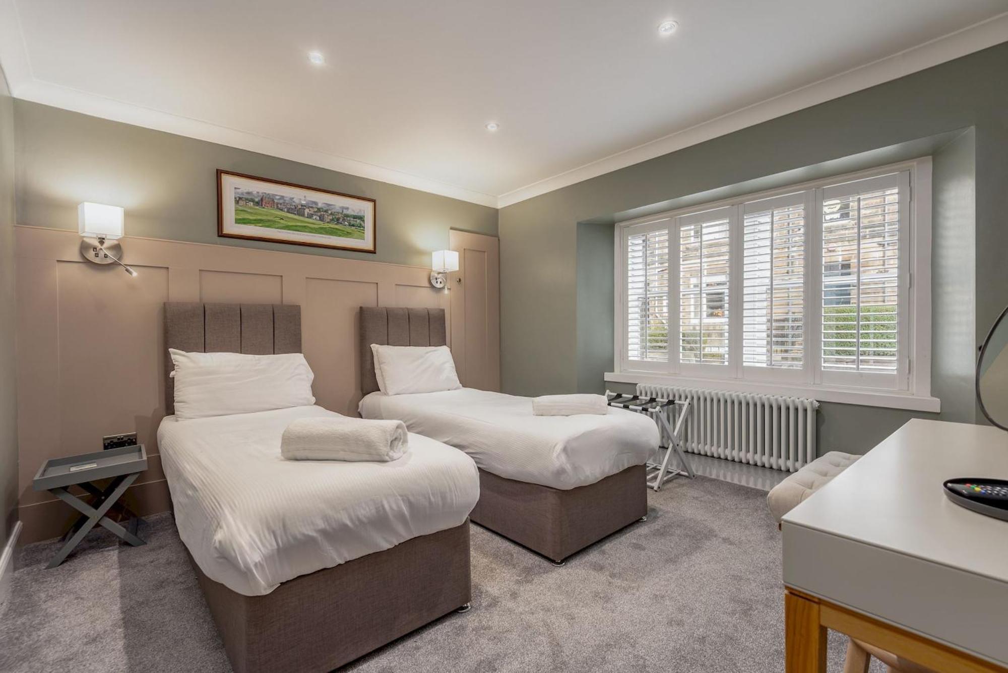 The Golf Cottage - 30 Seconds To The Old Course เซนต์แอนดรูว์ ภายนอก รูปภาพ